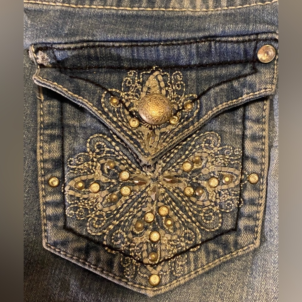 Suko Embellished Blue Denim Jeans - Picture 6 of 8